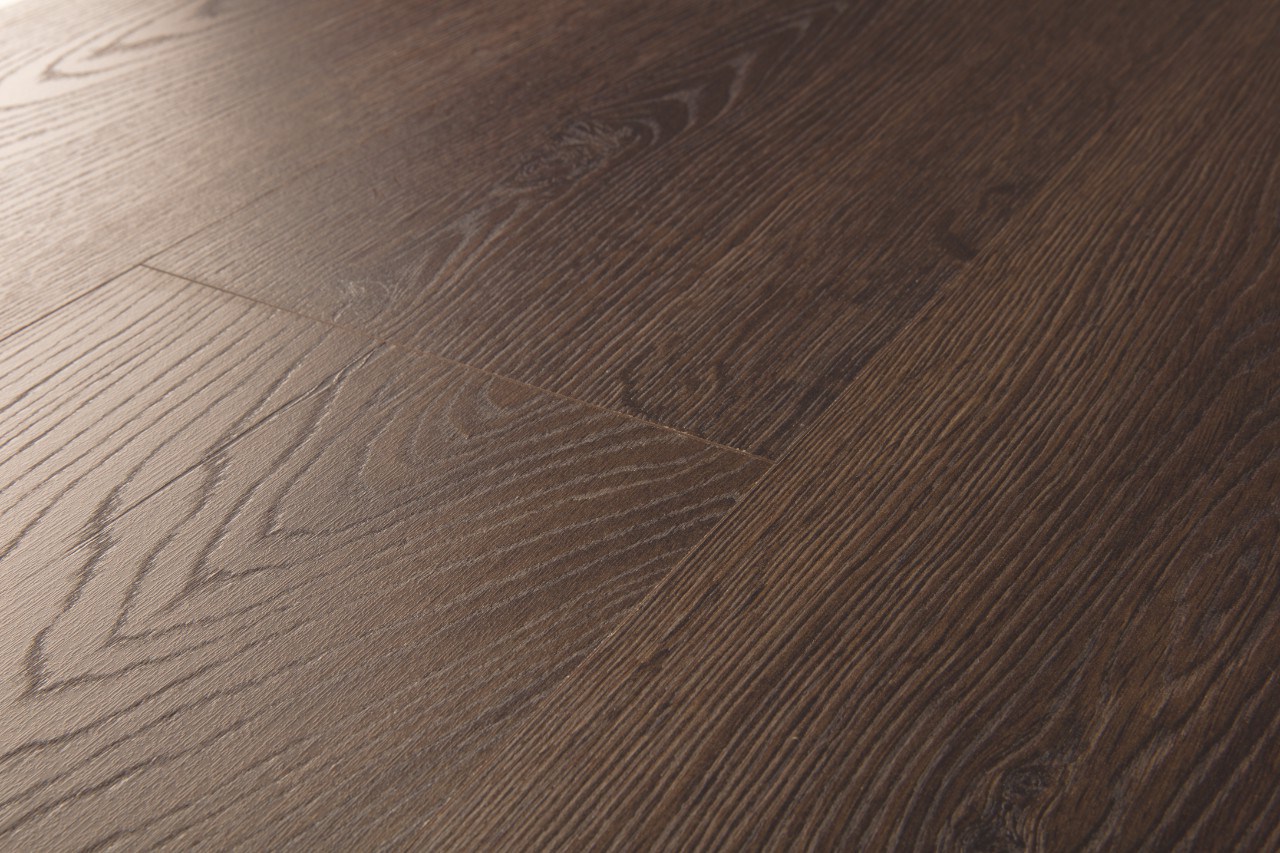 Ламинат Quick Step Classic Дуб Горный темно-коричневый CLM 4092